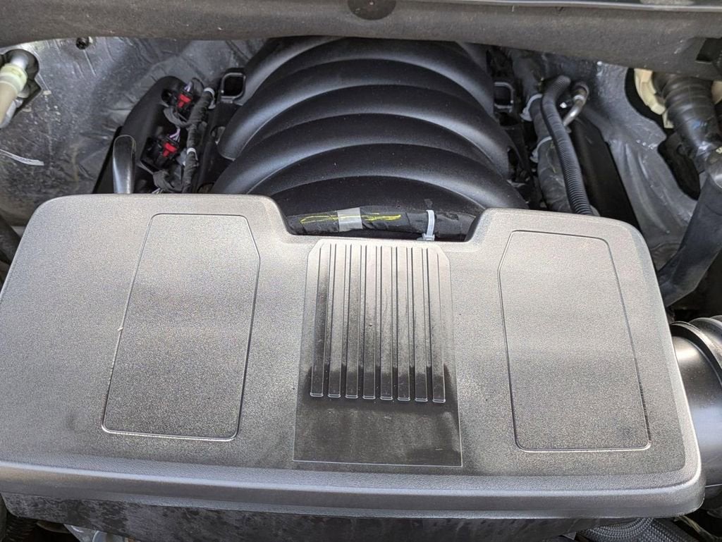 2025 Cadillac Escalade Luxury