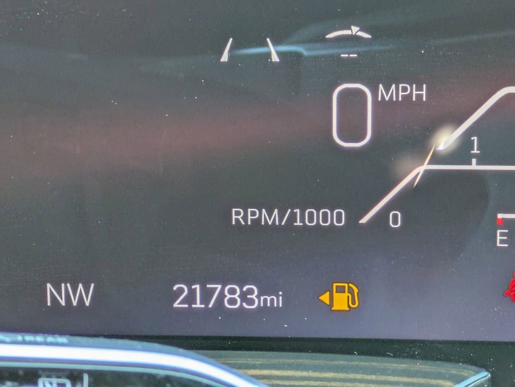 2025 Cadillac Escalade Luxury