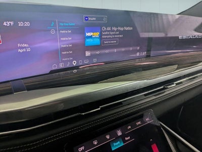 2025 Cadillac Escalade Luxury