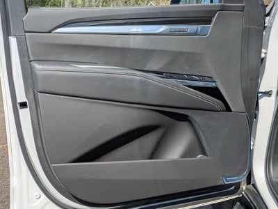 2025 Cadillac Escalade Luxury