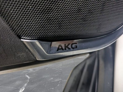 2025 Cadillac Escalade Luxury