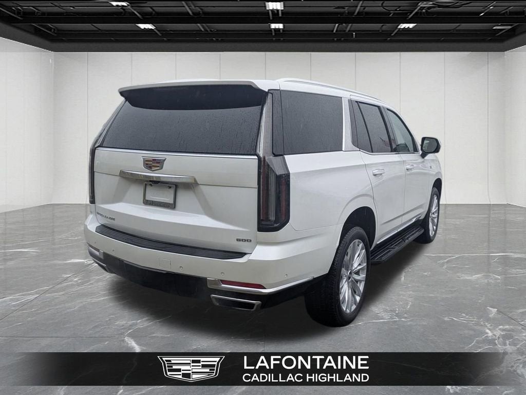 2025 Cadillac Escalade Luxury