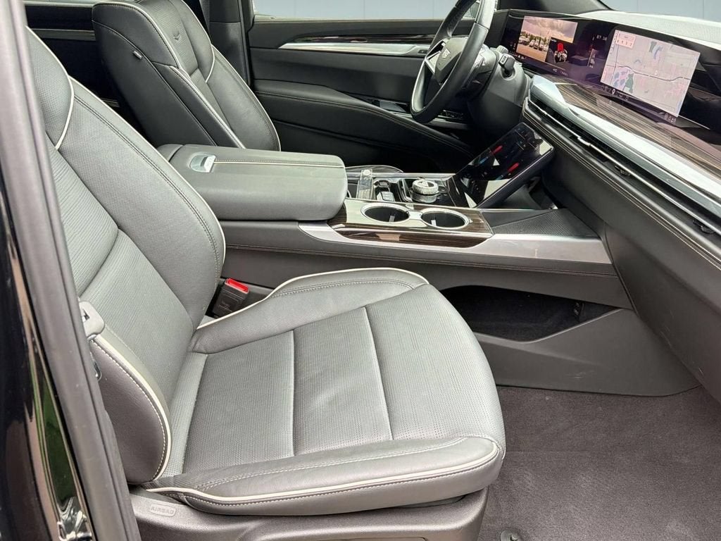 2025 Cadillac Escalade Premium Luxury