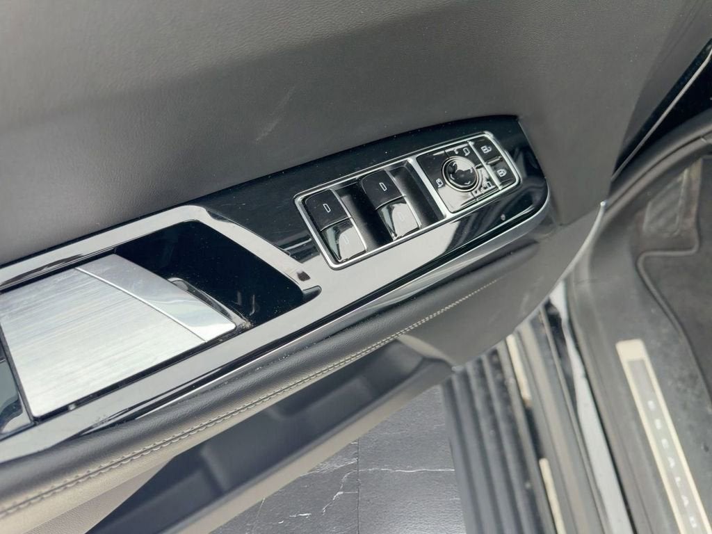 2025 Cadillac Escalade Sport