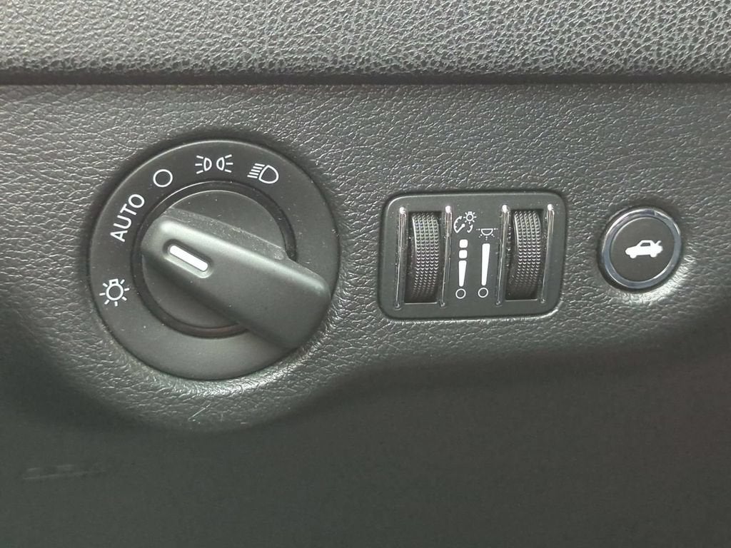 2014 Chrysler 300 Uptown Edition