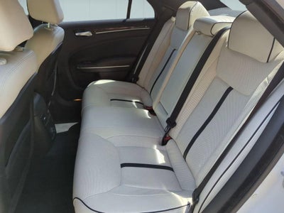 2014 Chrysler 300 Uptown Edition