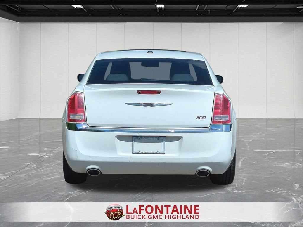 2014 Chrysler 300 Uptown Edition