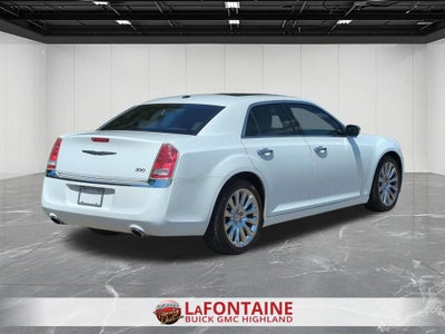 2014 Chrysler 300 Uptown Edition