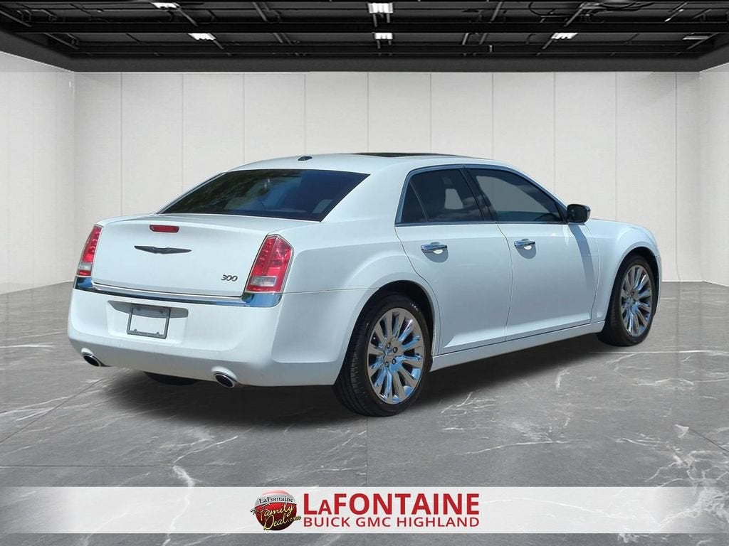 2014 Chrysler 300 Uptown Edition