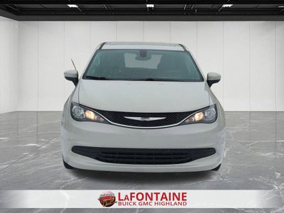 2017 Chrysler Pacifica Touring