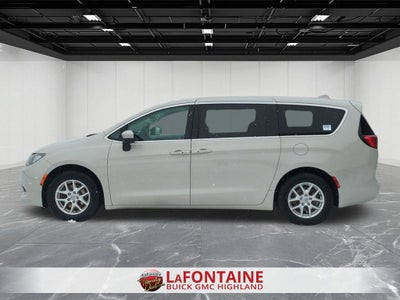 2017 Chrysler Pacifica Touring