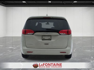 2017 Chrysler Pacifica Touring