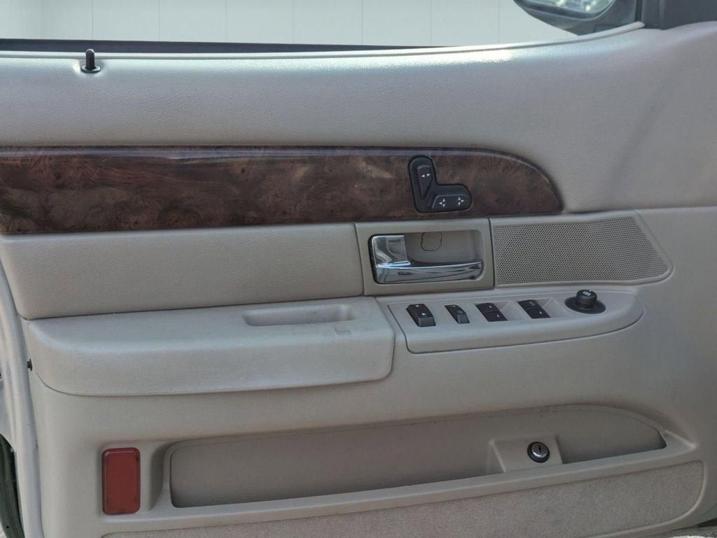 2010 Mercury Grand Marquis LS