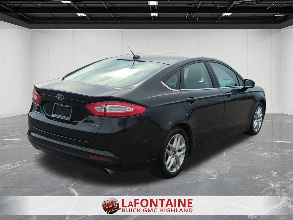 2016 Ford Fusion SE