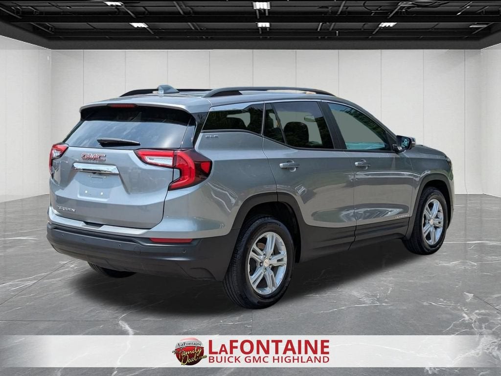 2023 GMC Terrain SLE