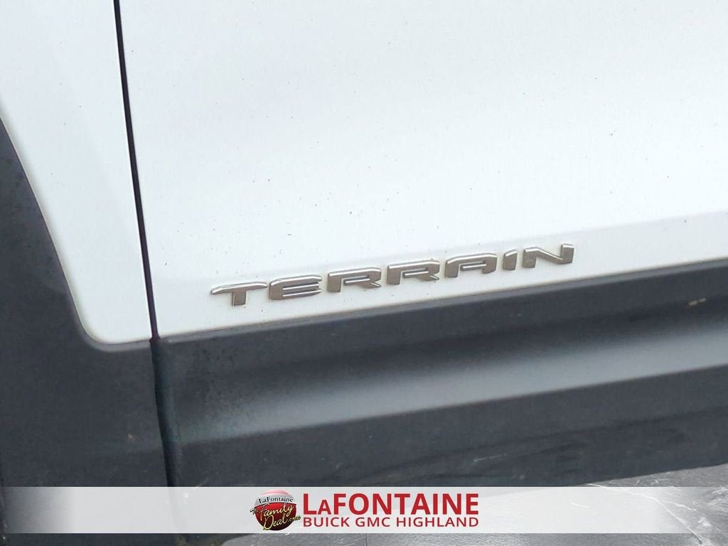 2022 GMC Terrain SLT