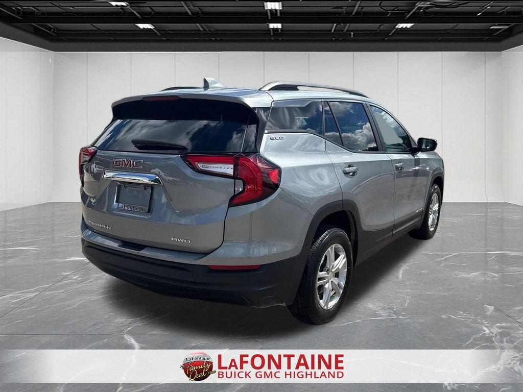 2023 GMC Terrain SLE