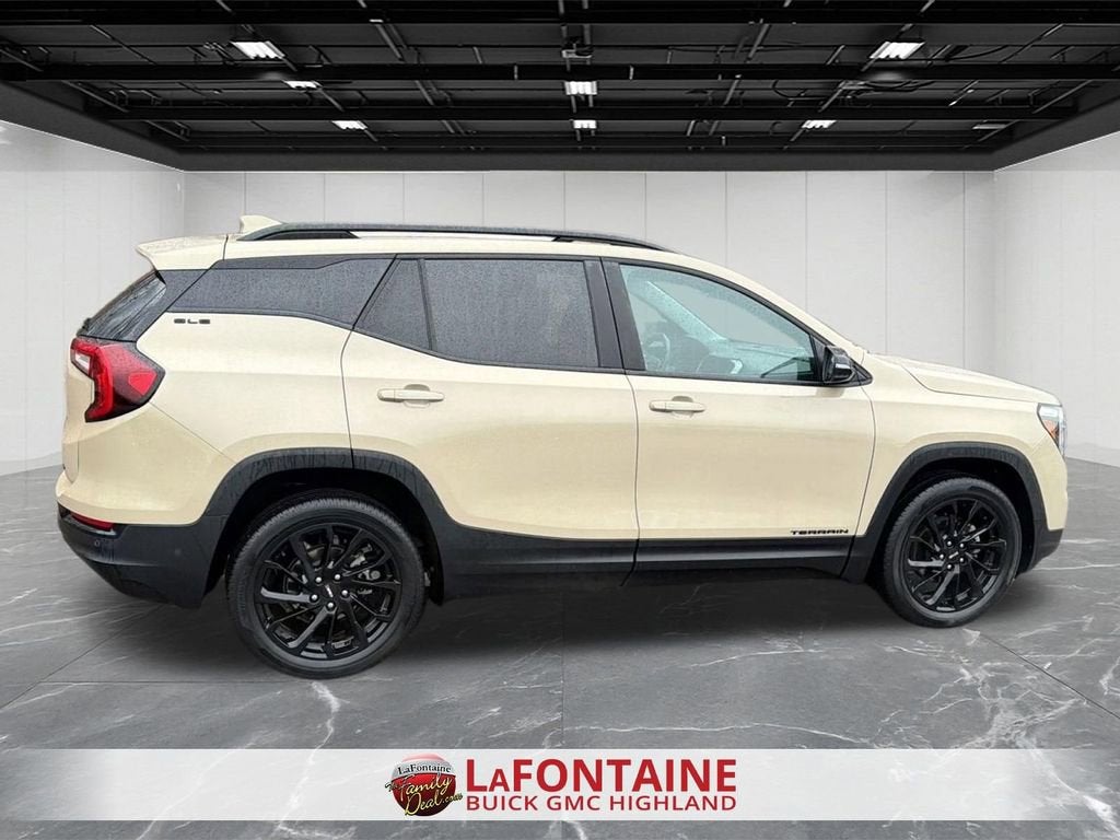 2023 GMC Terrain SLE