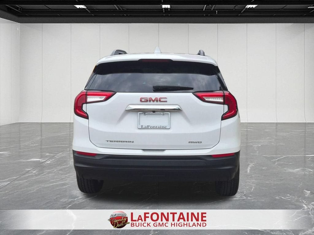 2023 GMC Terrain SLE
