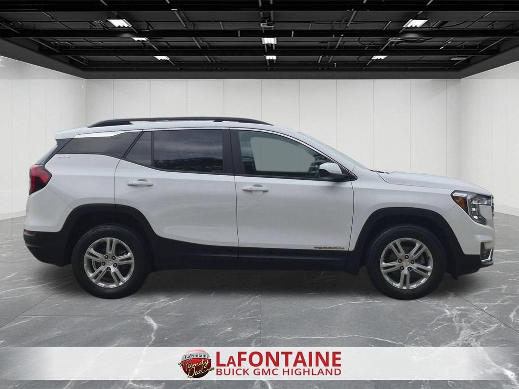 2023 GMC Terrain SLE
