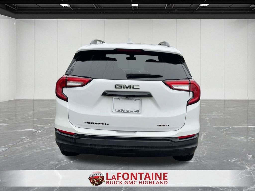 2023 GMC Terrain SLE
