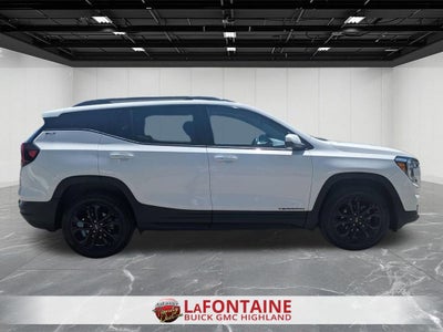 2022 GMC Terrain SLT