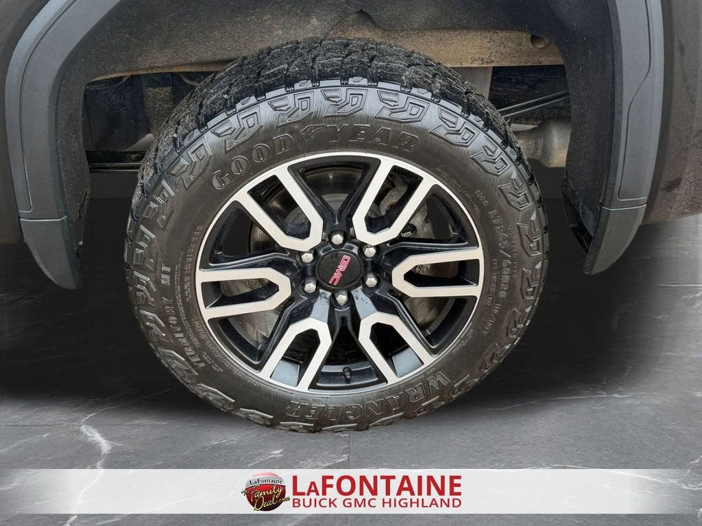 2022 GMC Sierra 1500 AT4