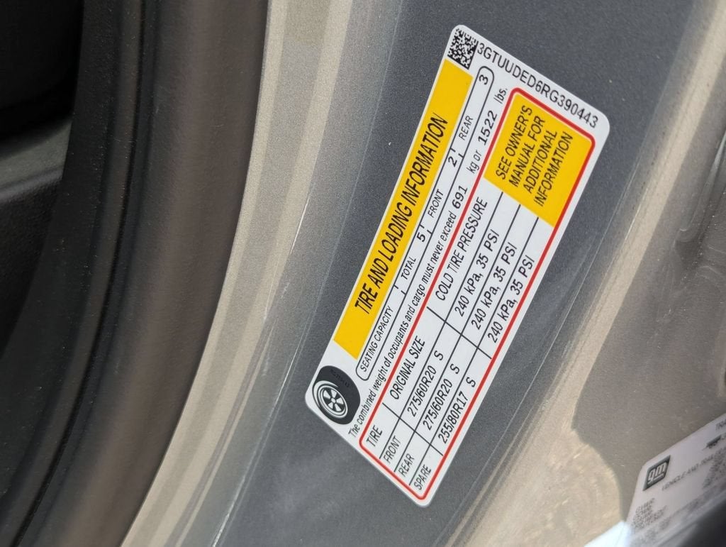 2024 GMC Sierra 1500 SLT