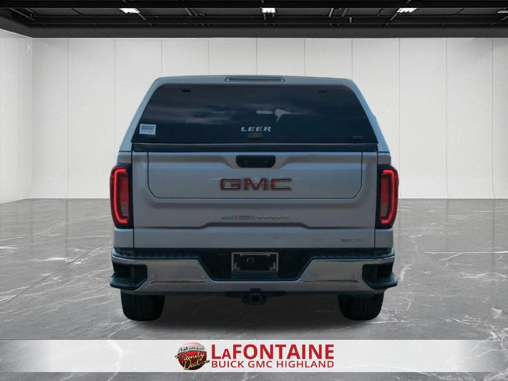 2022 GMC Sierra 1500 SLT