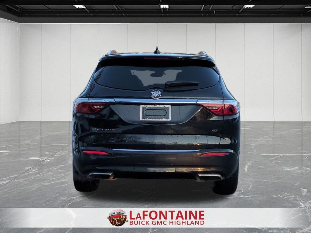 2024 Buick Enclave Essence