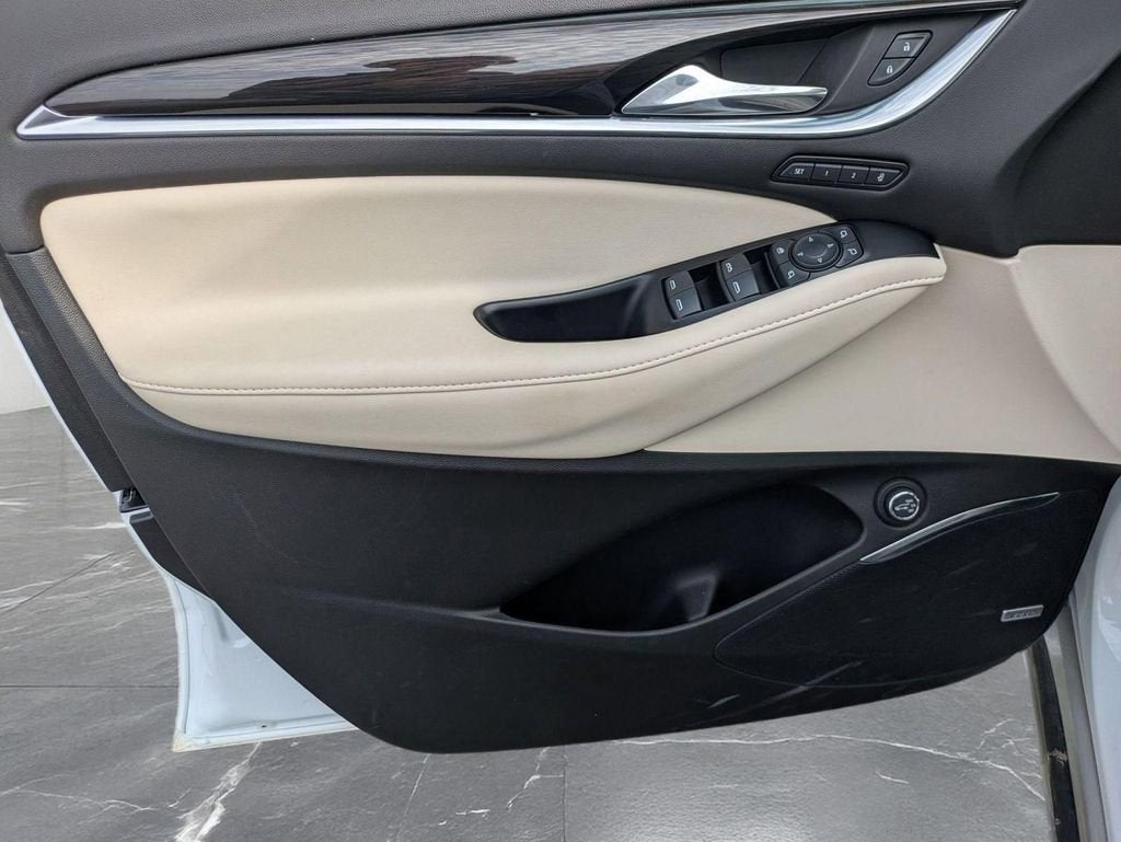 2023 Buick Enclave Premium