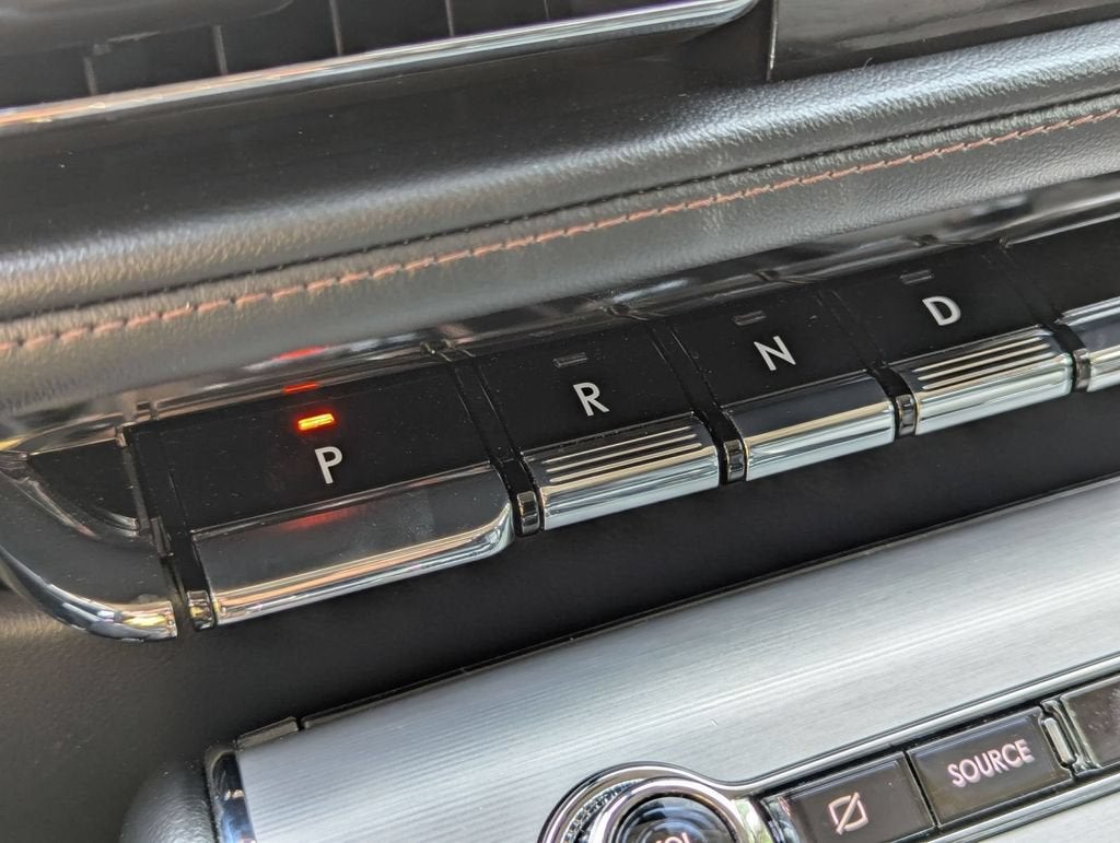 2023 Lincoln Aviator Standard