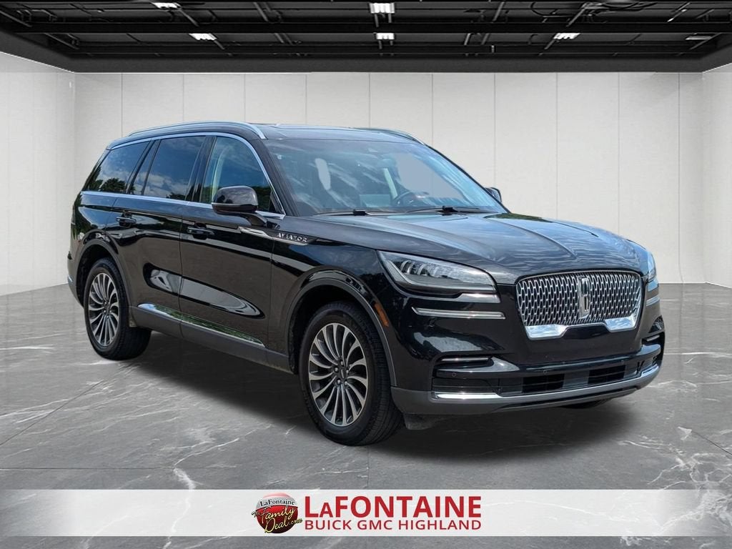 2023 Lincoln Aviator Standard