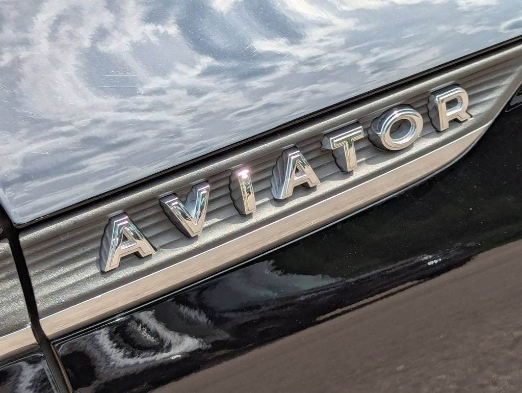2023 Lincoln Aviator Standard