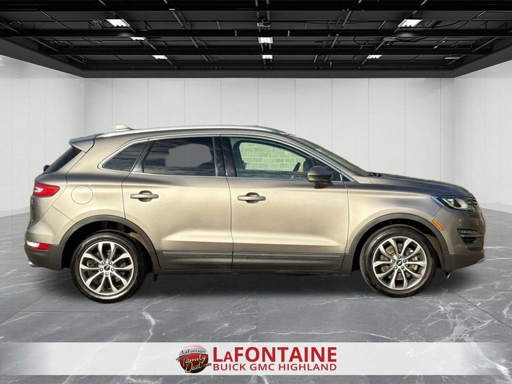 2017 Lincoln MKC Select