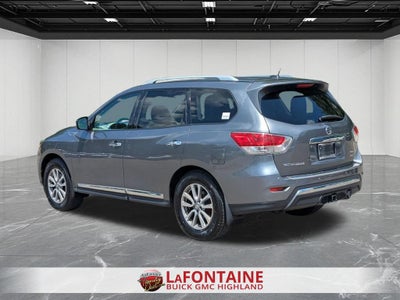 2016 Nissan Pathfinder SL