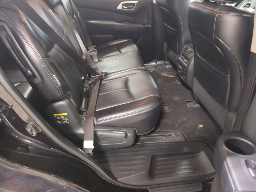 2020 Nissan Pathfinder SL