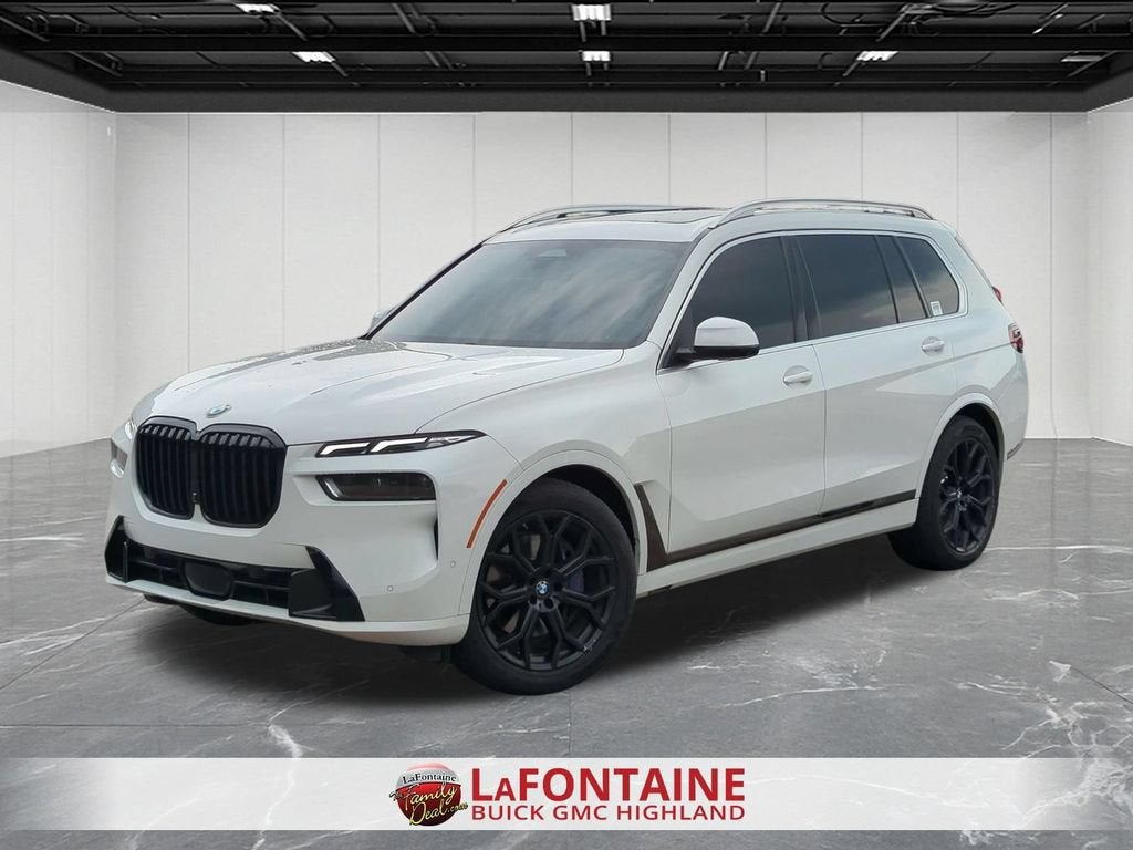 2024 BMW X7 40i