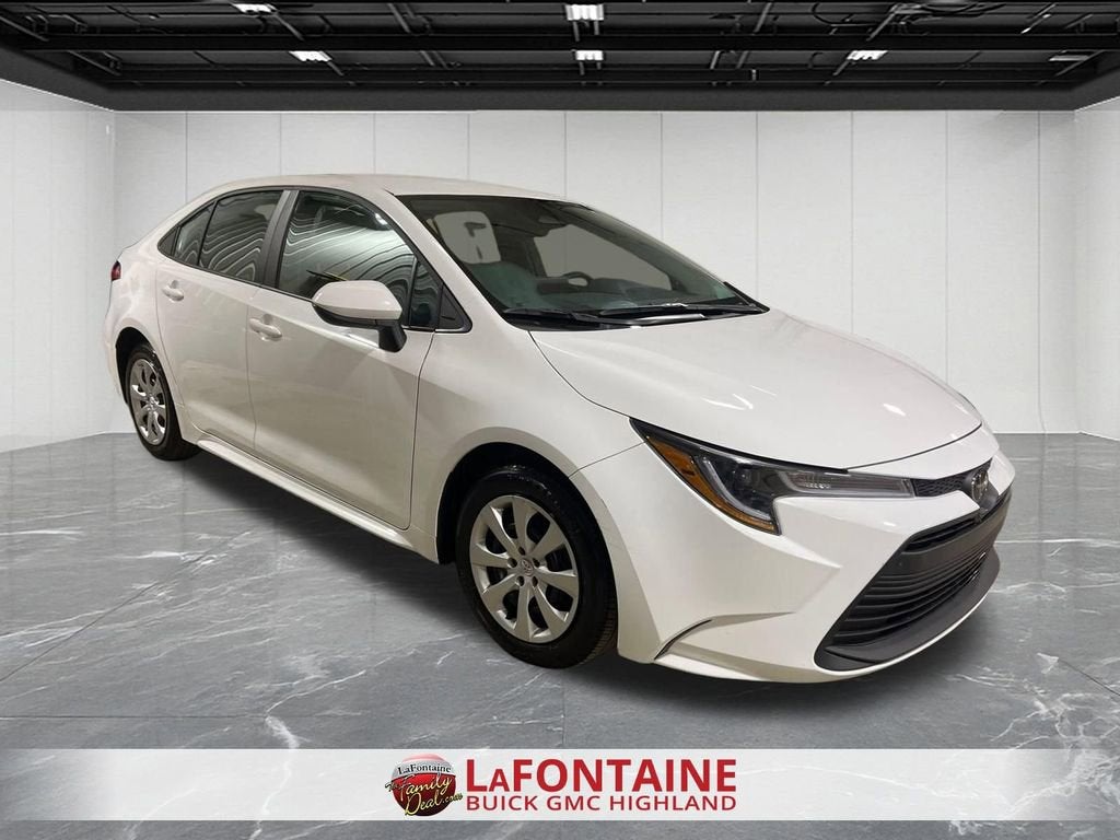 2025 Toyota Corolla LE