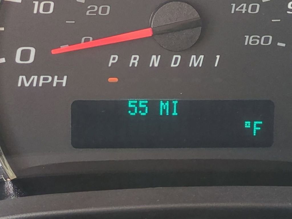 2025 GMC Savana Cutaway 3500 1WT