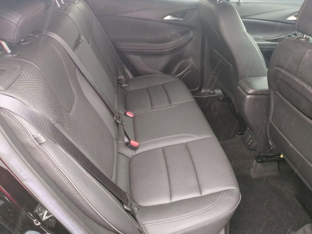 2022 Buick Encore GX Essence