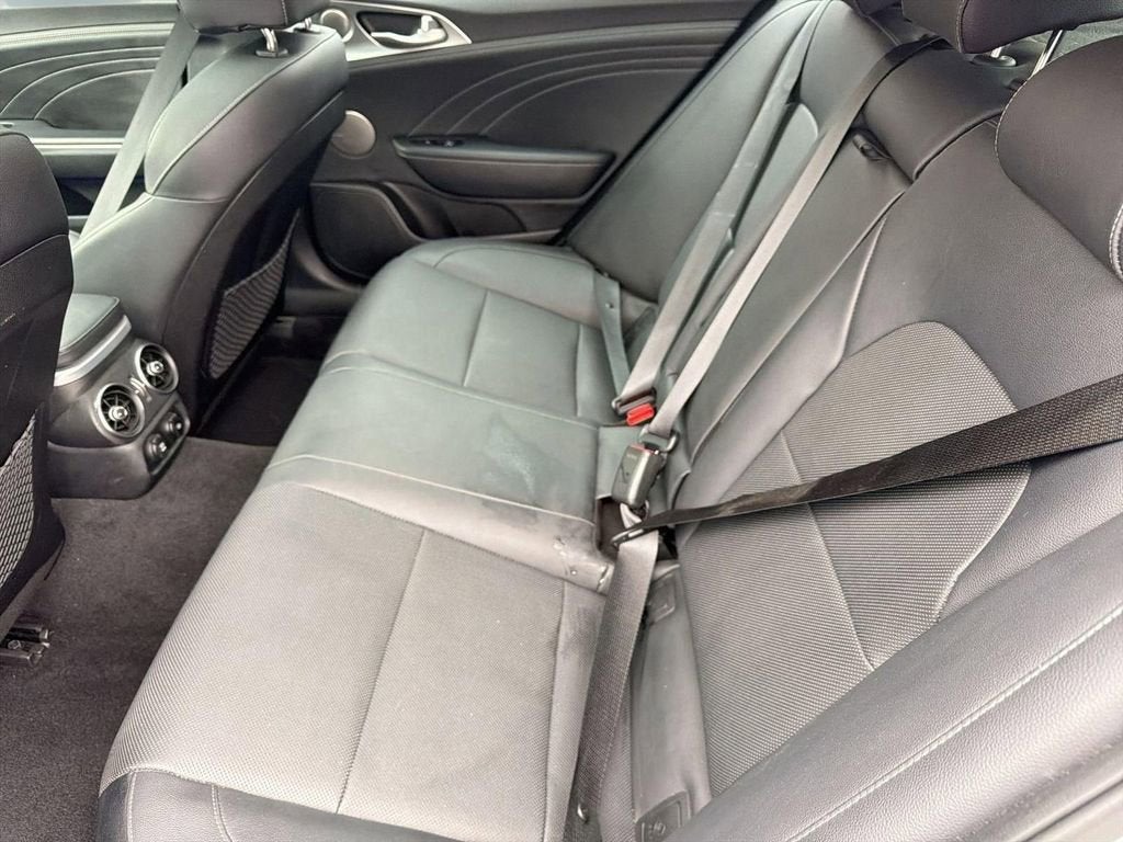 2023 Kia Stinger GT2