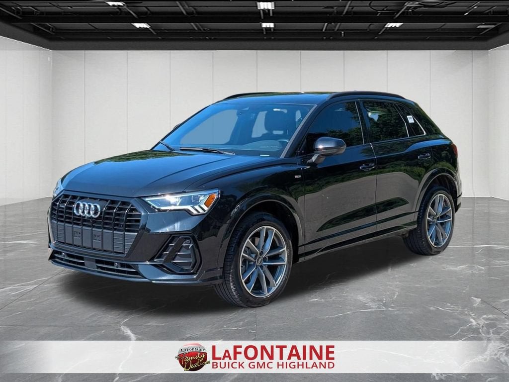 2023 Audi Q3 Premium Plus 45 TFSI S line quattro Tiptronic