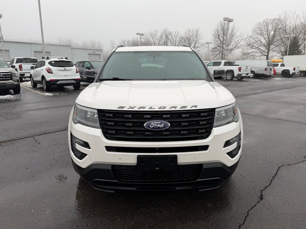 2016 Ford Explorer Sport