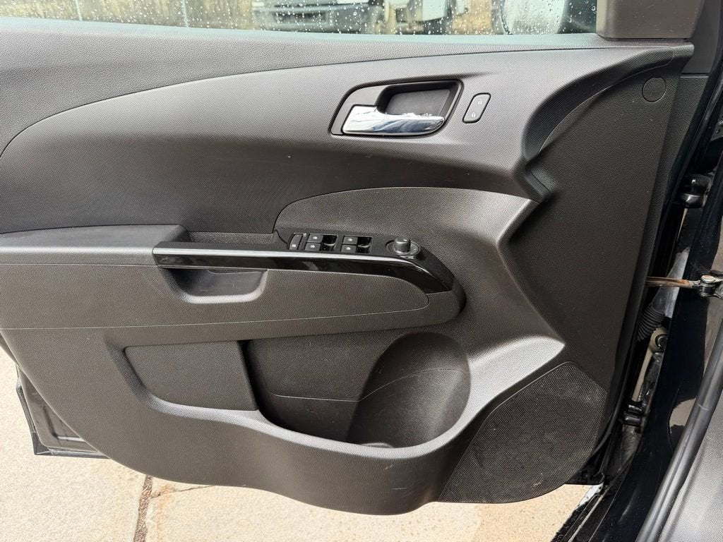 2018 Chevrolet Sonic LT