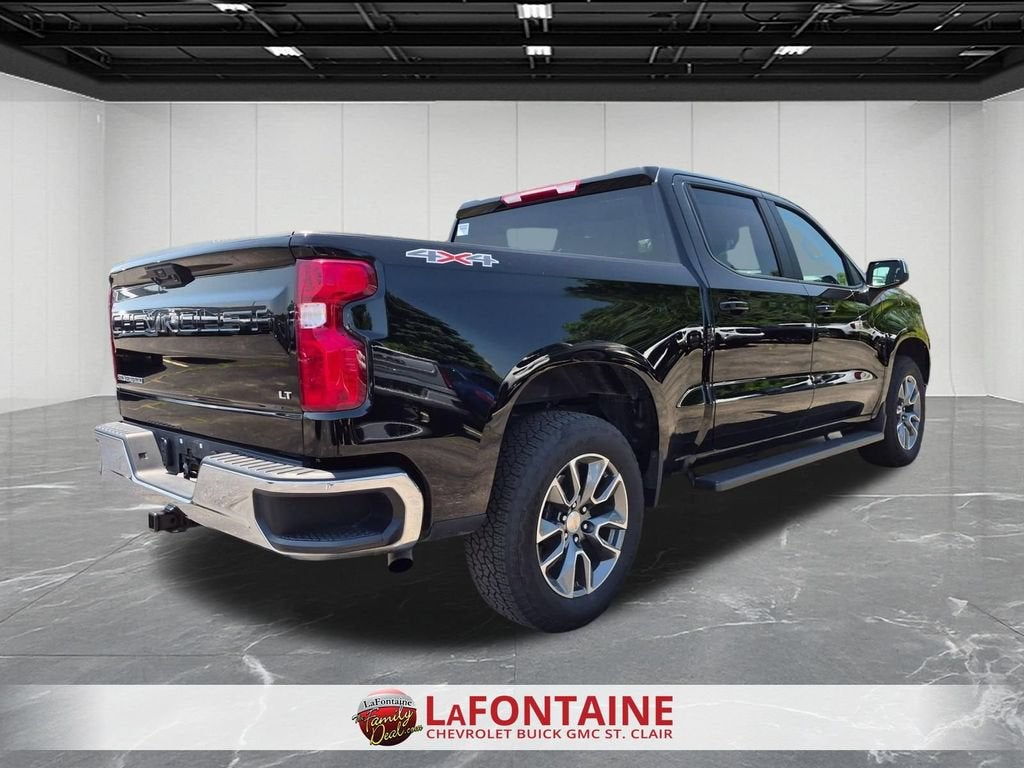 2025 Chevrolet Silverado 1500 LT (2FL)