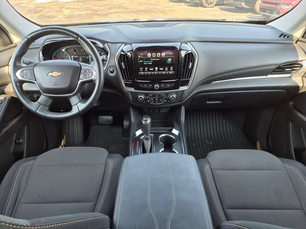 2018 Chevrolet Traverse LT Cloth