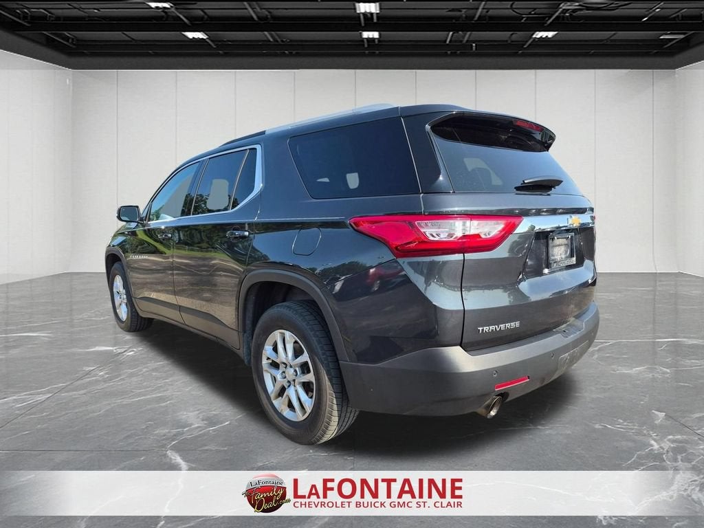 2018 Chevrolet Traverse LT Cloth