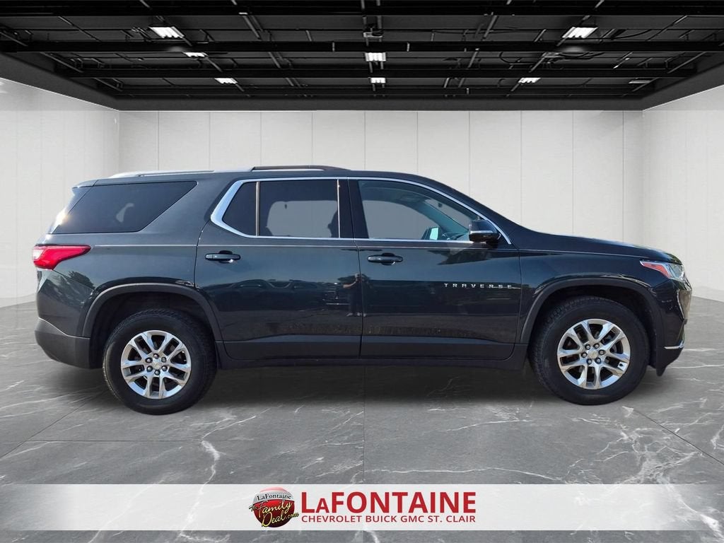 2018 Chevrolet Traverse LT Cloth