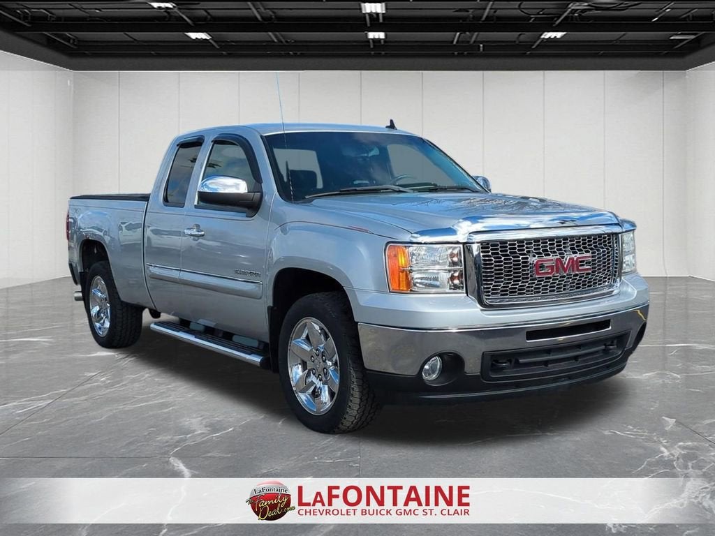 Used 2013 GMC Sierra 1500 SLE with VIN 1GTR2VE76DZ341652 for sale in China Township, MI